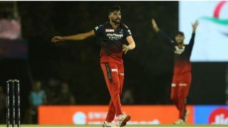 IPL 2022: Mohammed Siraj Bags Unwanted Record, Becomes First Player to Concede 30 Sixes in an IPL Season